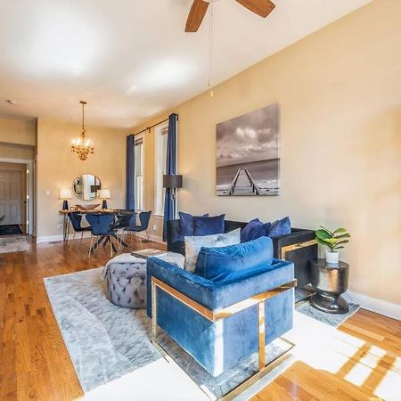 Lovely 2 Bed 3 Miles From Dt W Free Parking Chicago Exteriör bild